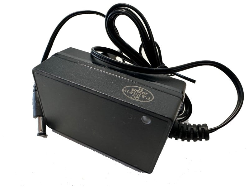 Chargeur 24V Lithium 4 Chargeur avec témoin de charge pour batterie Lithium 24V