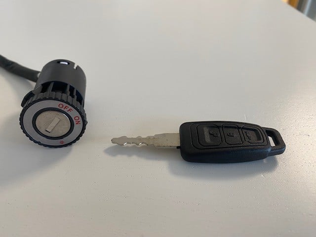 Clé + barillet Ford 12V Clé Ford 3 fils