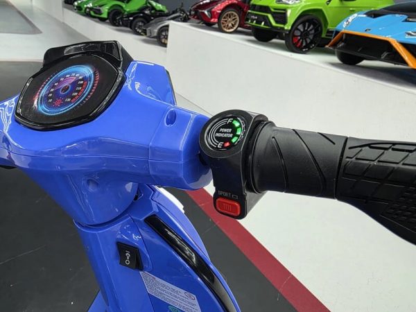 Scooter électrique pour enfant