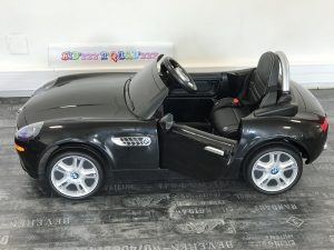 Voiture électrique bébé BMW Z8 - profil