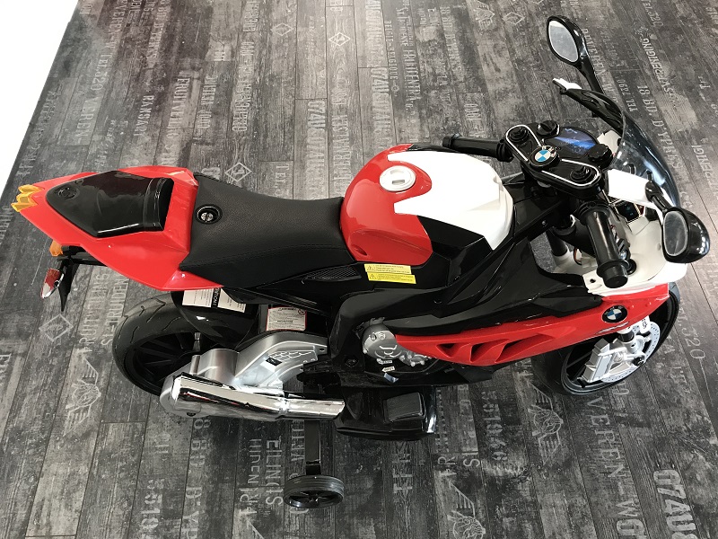 BMW S1000 RR rouge, tricycle électrique pour enfant 6 volts