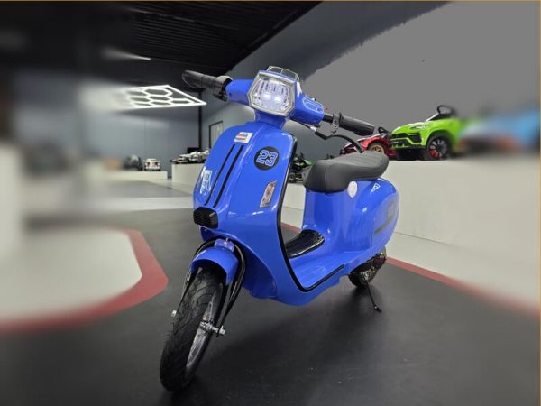 Scooter bleu enfant