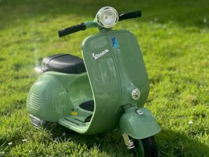 Vespa enfant Struzzo 12V vert